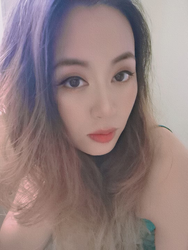 东城轻熟梦琪姐姐